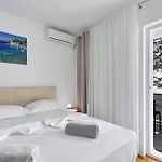 Apartment Pine Canopy And