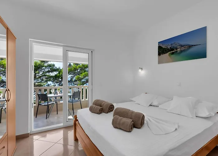 Lägenhet Pine Canopy And