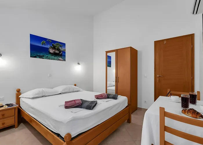 Lägenhet Pine Canopy And Brela