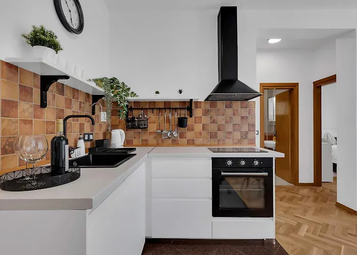 Lägenhet Pine Canopy And *